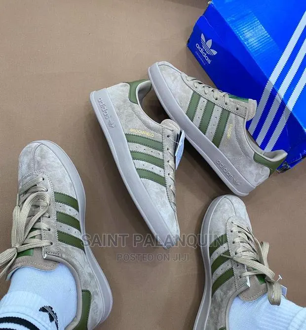 Adidas Broomfield · Photo 1