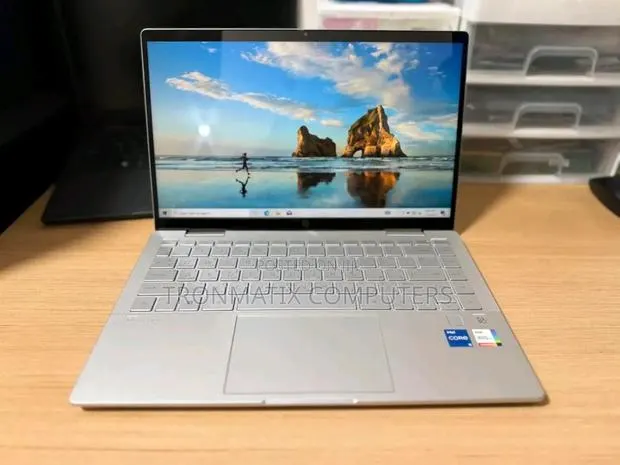 New Laptop HP 14S 16GB Intel Core i5 SSD 256GB · Photo 1