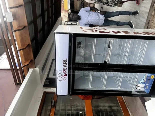 Pearl Display Fridge 600 Litres With Spacious Shelves · Photo 1