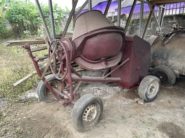 Concrete Mixer · Photo 1