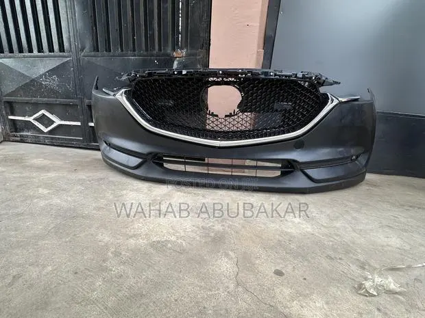 Mazda Cx50 2018 Front Bumper Complete · Photo 1
