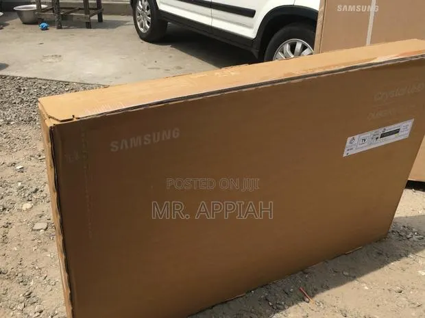 Premium Samsung 55du8000 55 Inch Crystal Uhd Smart Tv(Black). · Photo 1