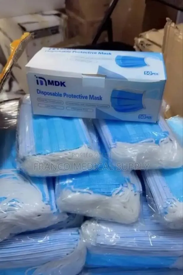 Disposable Surgical Mask · Photo 1
