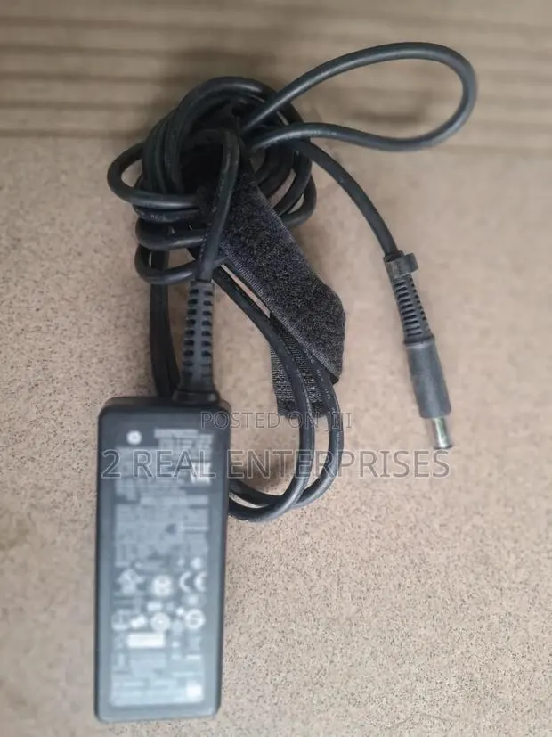 HP Big Pin Adapter · Photo 1