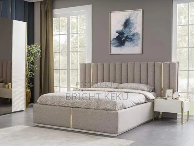 Queen Size Double Bed Frame Is Available · Photo 1