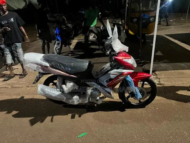 New Motorcycle 2026 Red · Photo 1