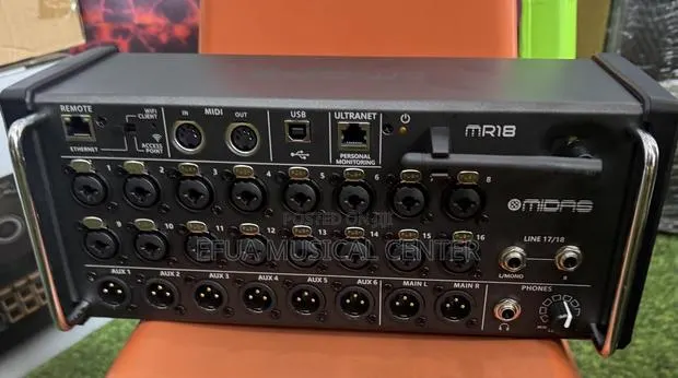 Midas Mr18 18-Input Digital Mixer · Photo 1