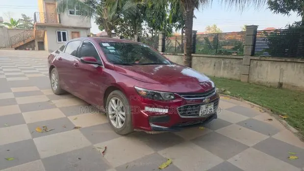 Chevrolet Malibu LT 2018 Maroon · Photo 1