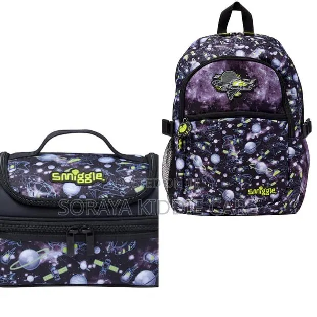 Smiggle School Bag With a Lunch Bag · Photo 1