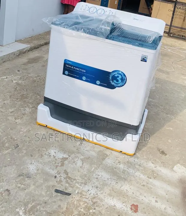 Clean Prestige Midea Twintub 18kg White WashingMachine · Photo 1