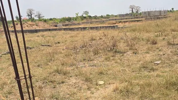Land for Sale Between Afienya Lorry Station and Police Station · Photo 1