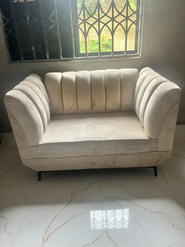 Simple Luxury Sofa Chair 2in1 · Photo 1
