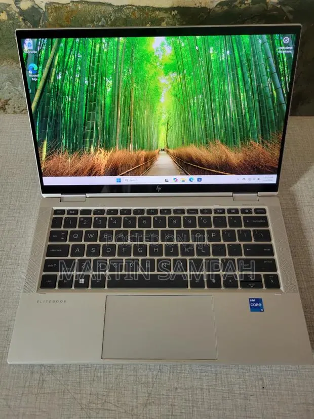Laptop HP EliteBook 1030 16GB Intel Core i5 SSD 256GB · Photo 1