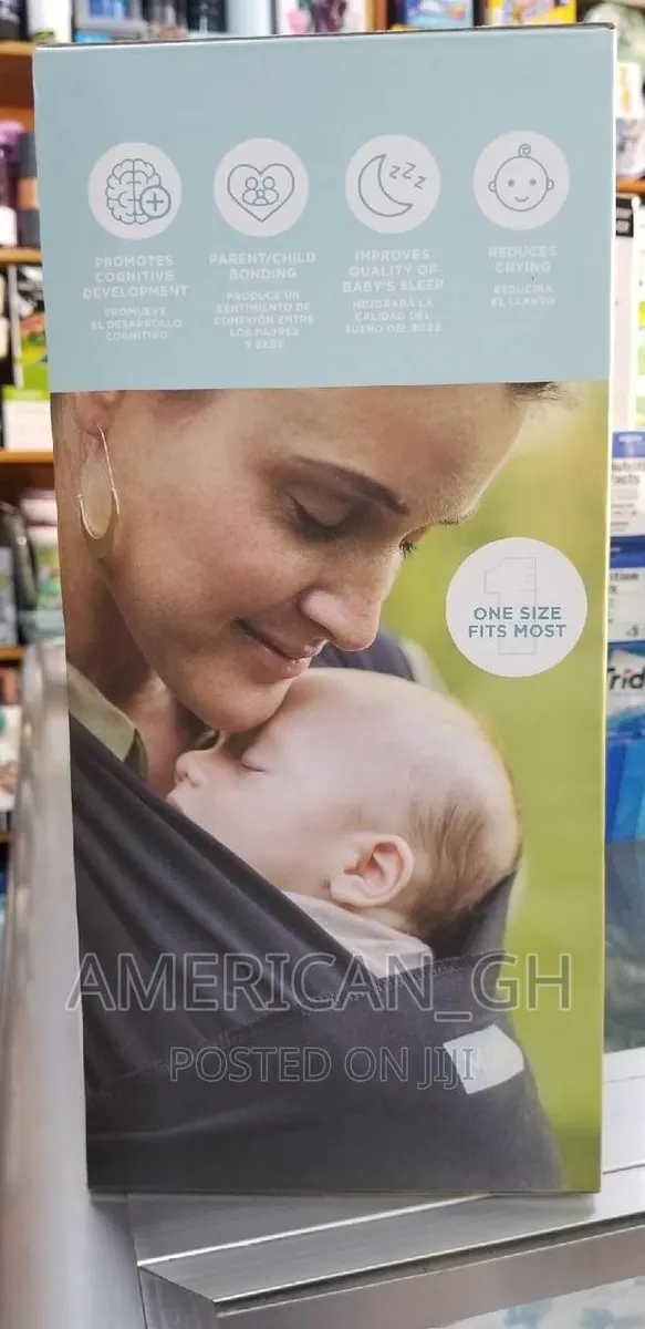 Moby Classic Baby Carrier Wrap · Photo 3