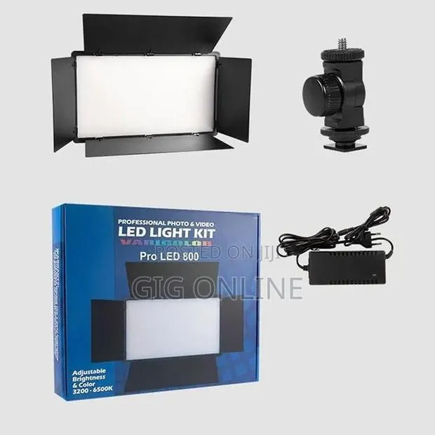 LED-800 Professional Camera Fill Light · Photo 1