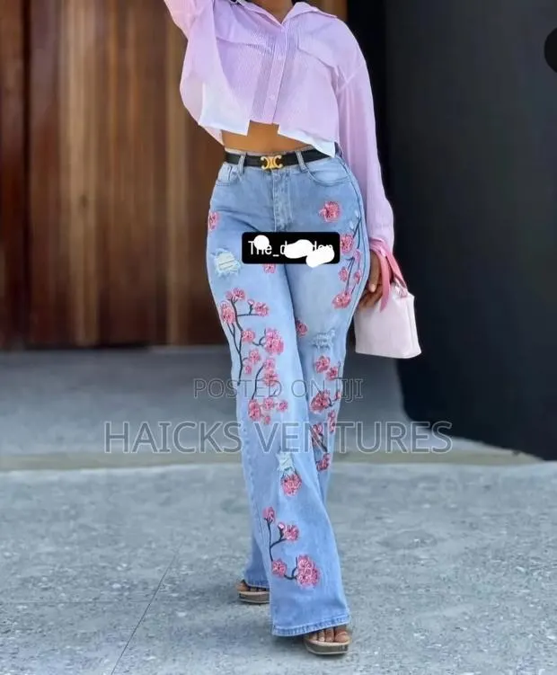 Quality Ladies Jeans Trousers · Photo 1