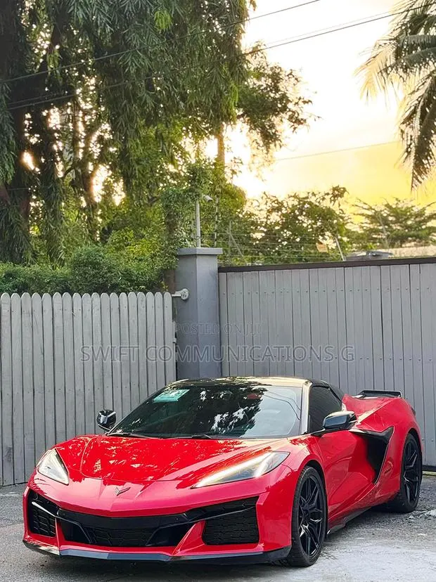 Chevrolet Corvette Z06 Coupe w/3LZ 2024 Red · Photo 1