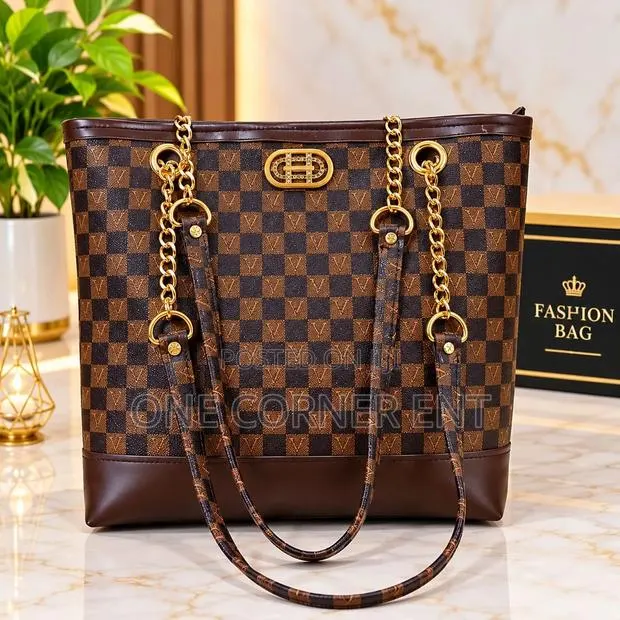Ladies Bags · Photo 1