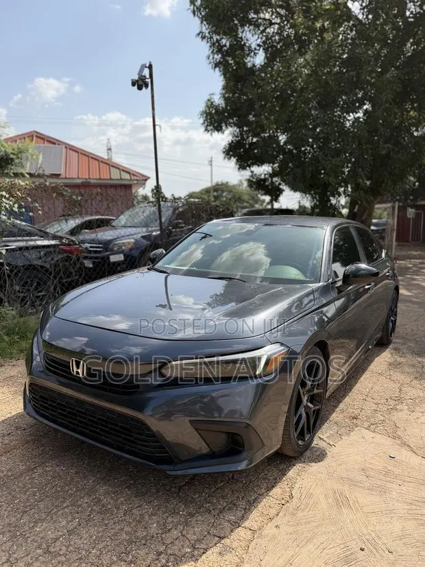 Honda Civic Sport 2022 · Photo 1