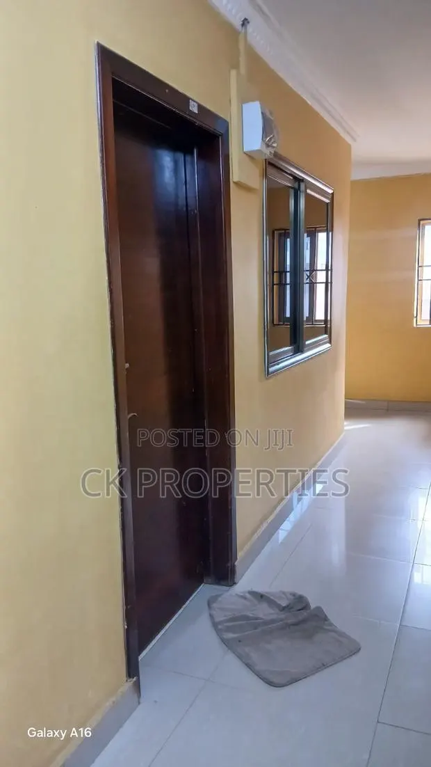 Hostel Available Now · Photo 1