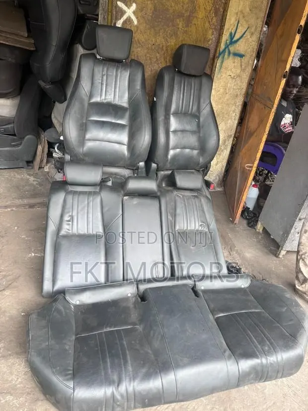 Honda Accord Seat Set 2018,2019,2020,2021 · Photo 1