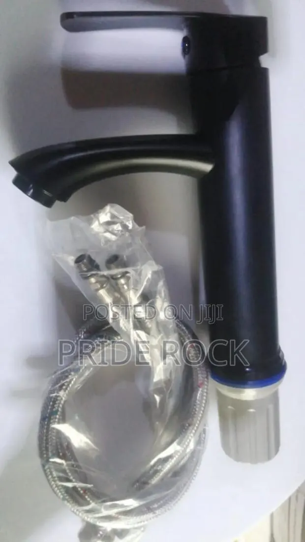 Black Mixture Basin Tap, Hot and Cold Tap · Photo 1