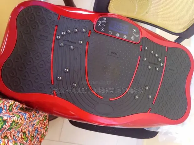 Full Body Vibrator and Training Machine · Photo 1