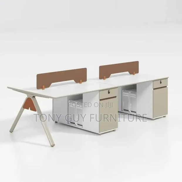 Wooden Four Seater Desk · Photo 1