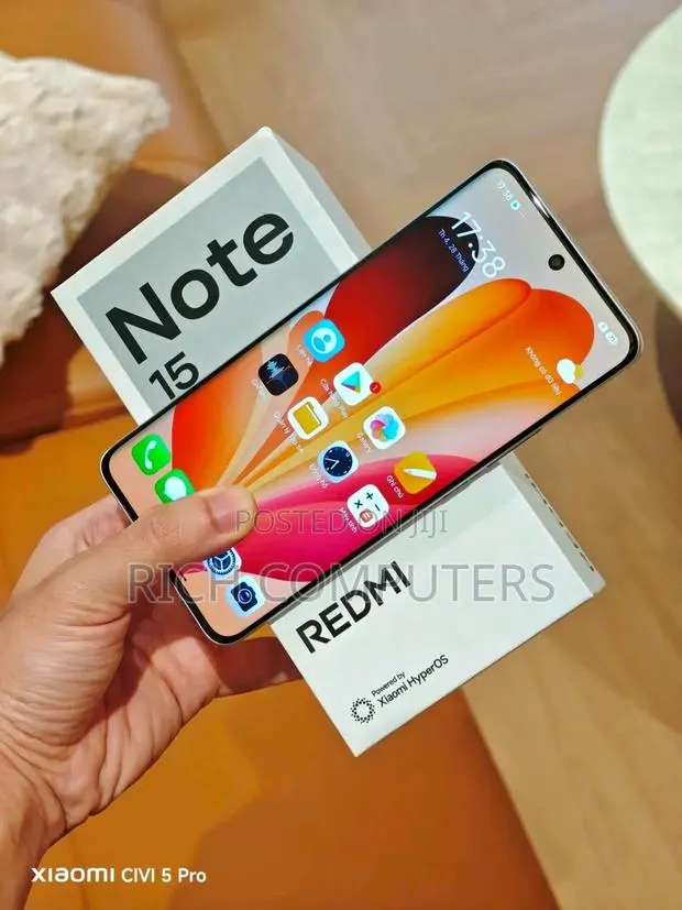 New Xiaomi Redmi Note 15 256 GB Silver · Photo 1