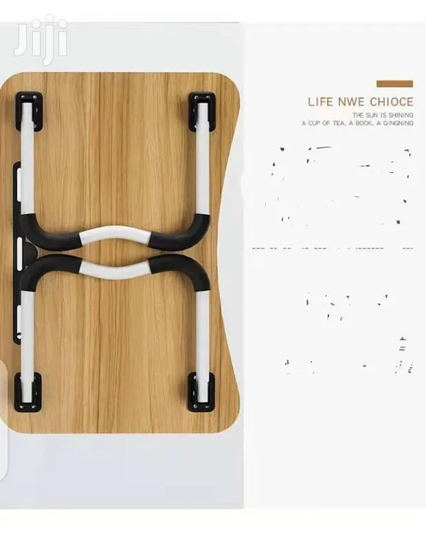 Foldable Table · Photo 1