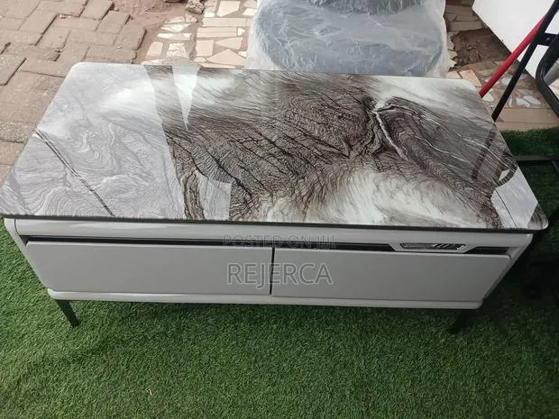 Quality Center Table With Drawer · Photo 1