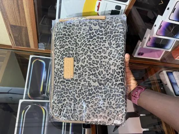 13inch Laptop Bag · Photo 1