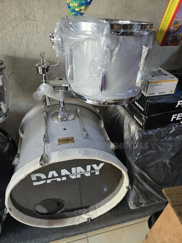Danny Professional Five[5] PCS Drum Set · Photo 1