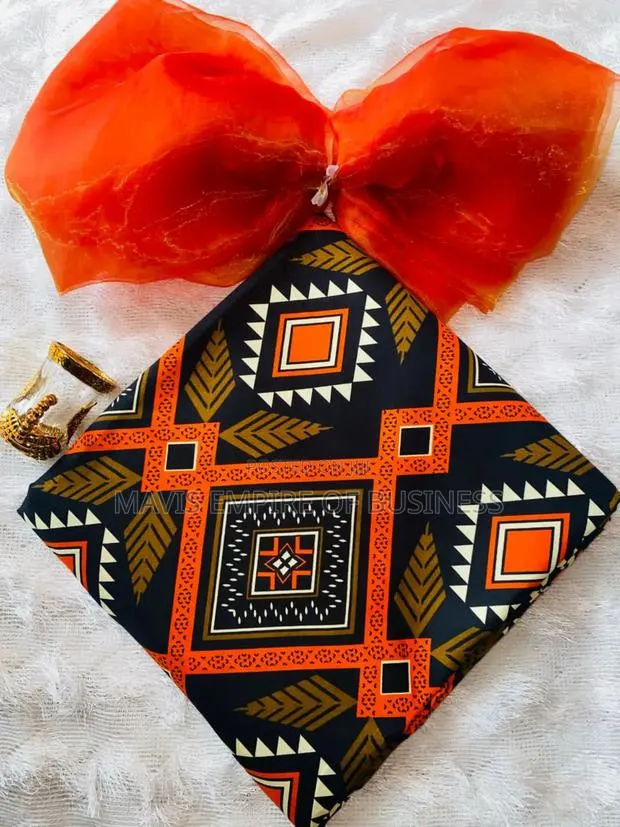 Ankara and Dry Lace / Organzer · Photo 1