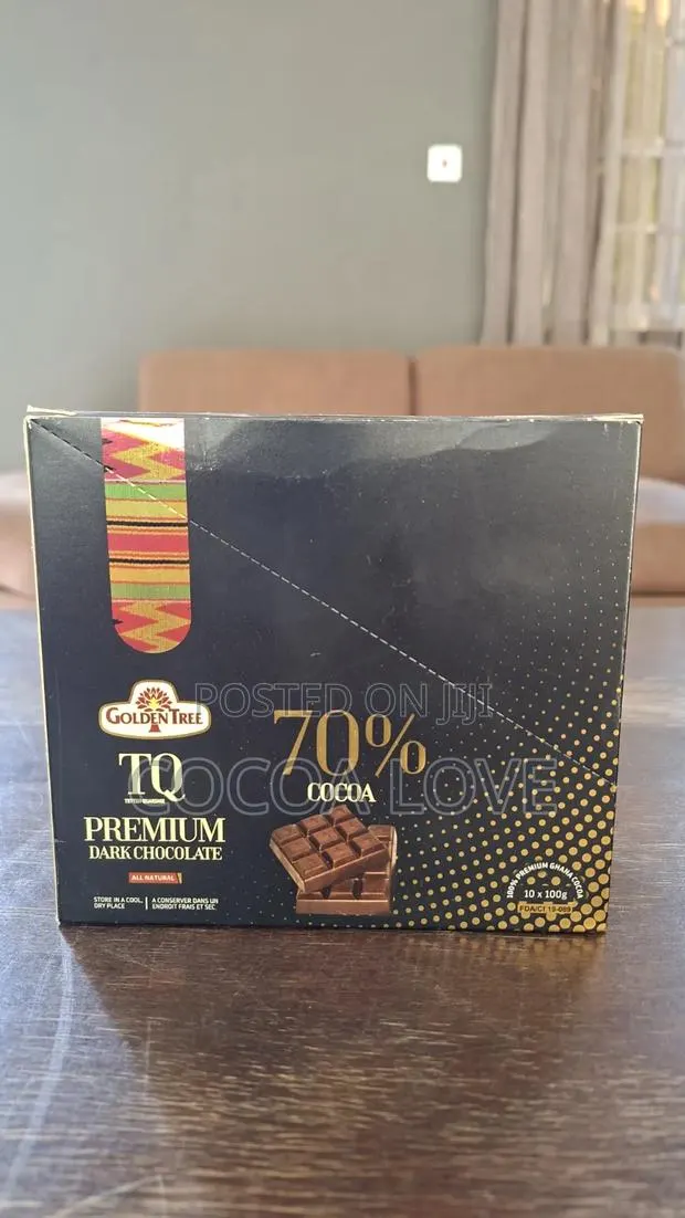 Rich Cocoa Dark Chocolate 70% 10 X 100g Bars · Photo 1