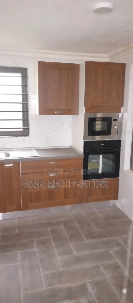 3bdrm House in Kwabenya, Ga East Municipal for sale · Photo 1
