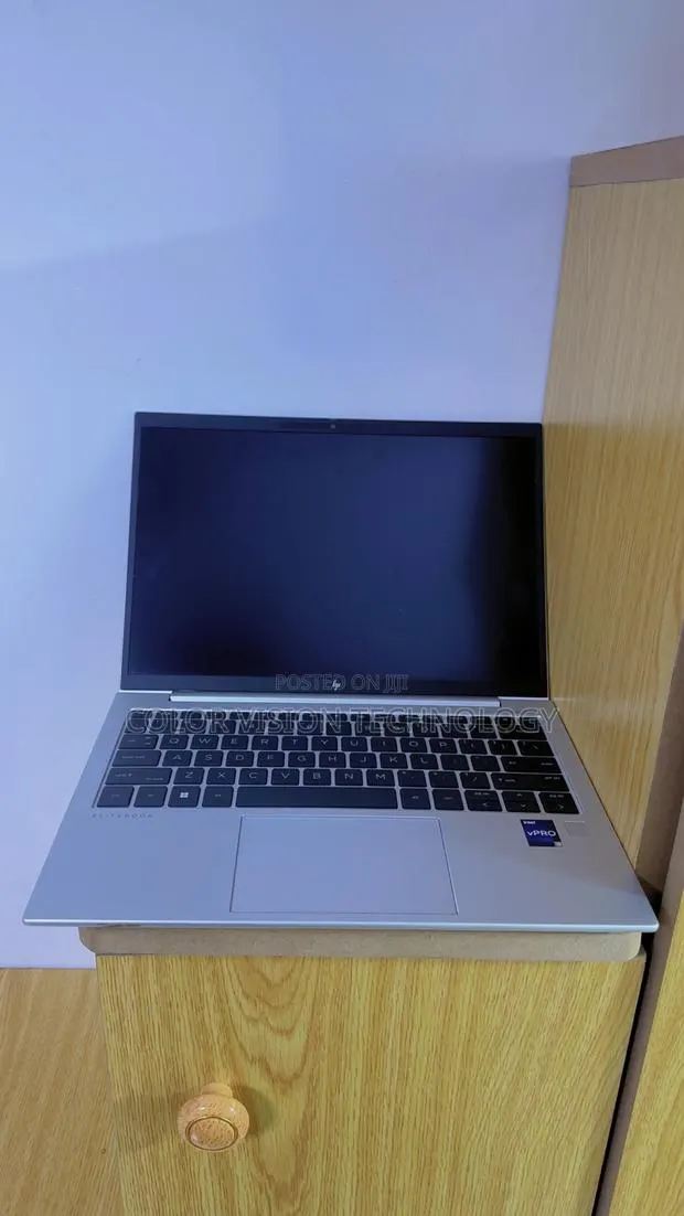 Laptop HP EliteBook 840 G9 16GB Intel Core i5 SSD 256GB · Photo 1