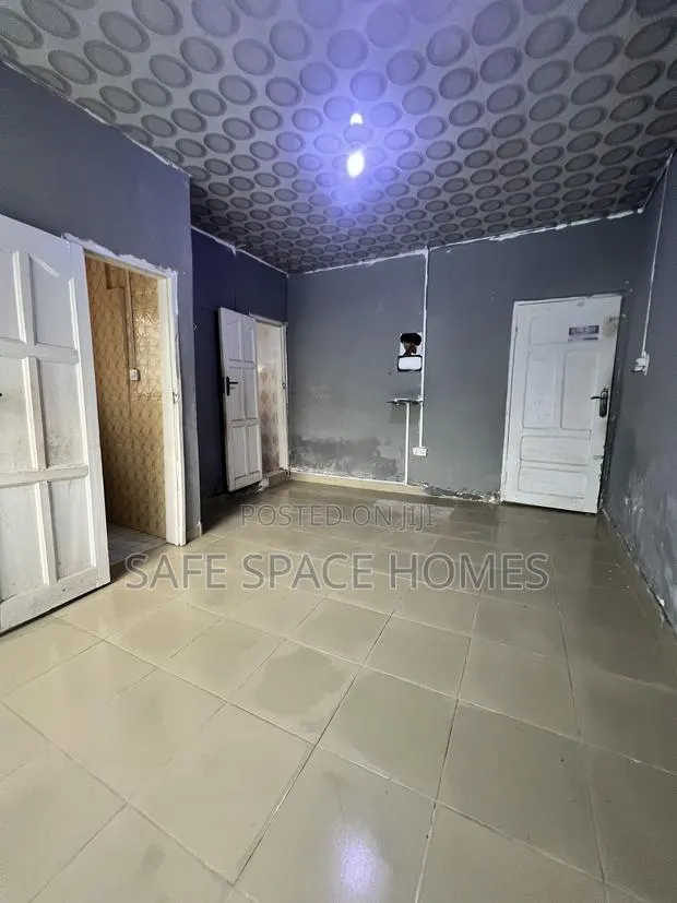 1bdrm Apartment in Burma Camp for rent · Photo 1
