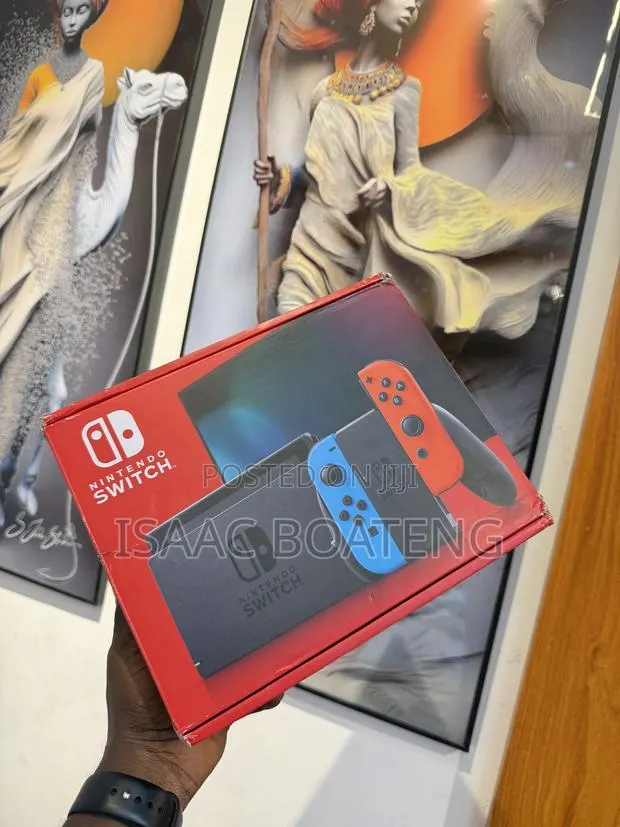 New Nintendo Switch · Photo 1