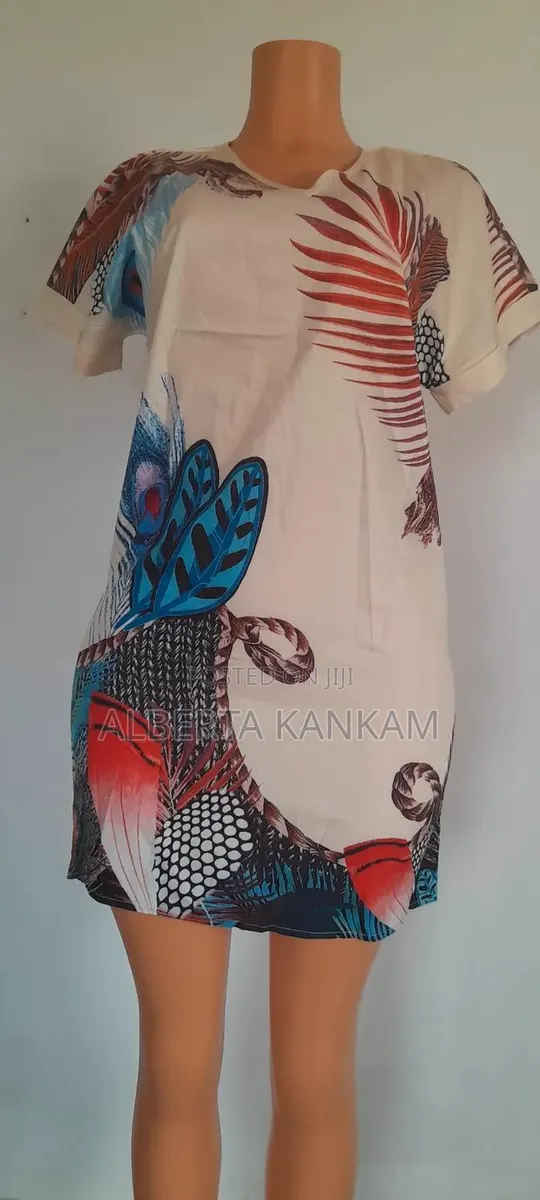Ladies Wear · Photo 1
