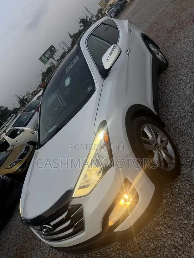 Hyundai Santa Fe Limited AWD 2016 White · Photo 1