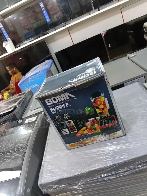 Bomn Heavy-Duty Blender – Fast and Efficient · Photo 1