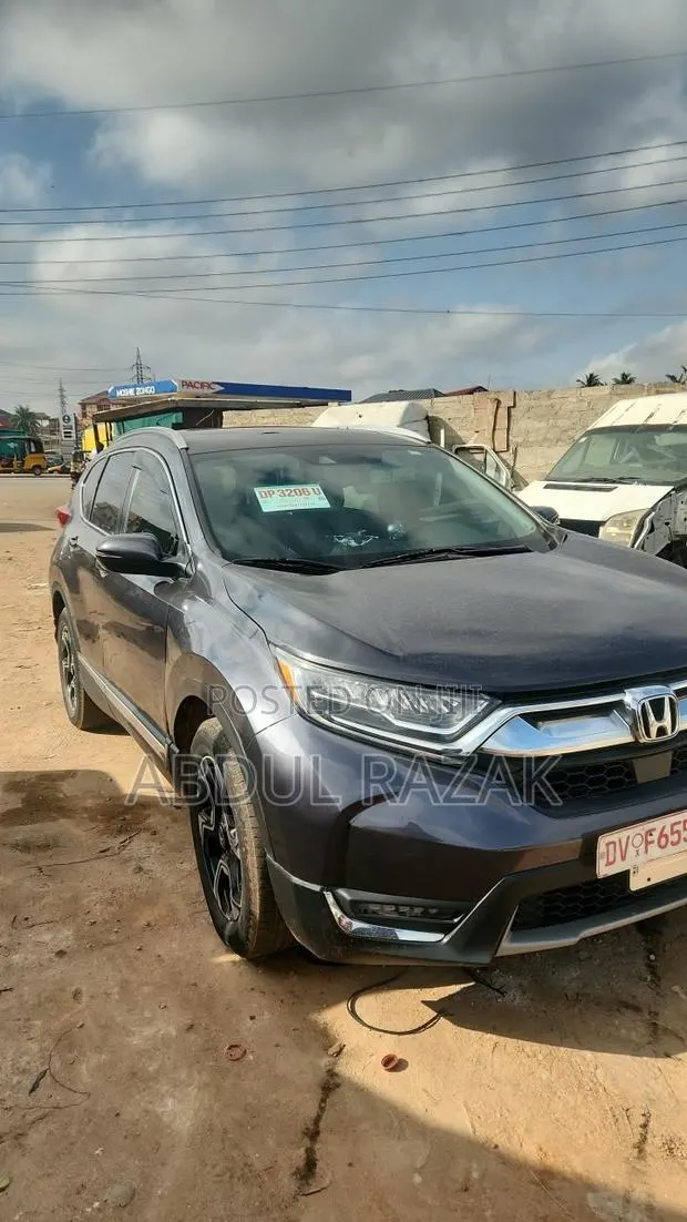 Honda CR-V 2019 Black · Photo 1