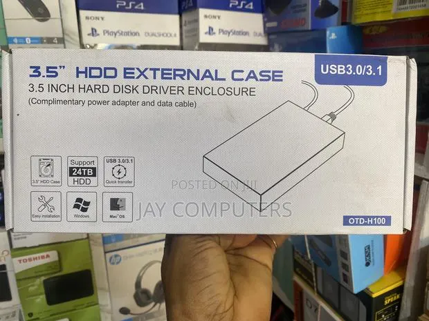 3.5” HDD External Case · Photo 1