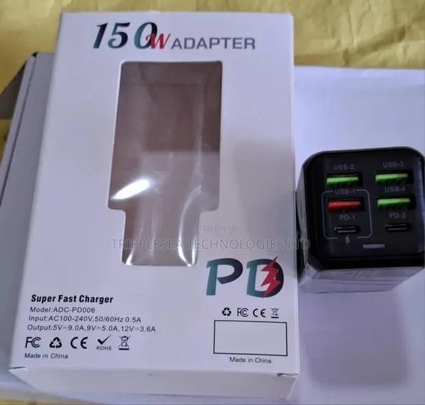 150w Multiple Port Adapter · Photo 1