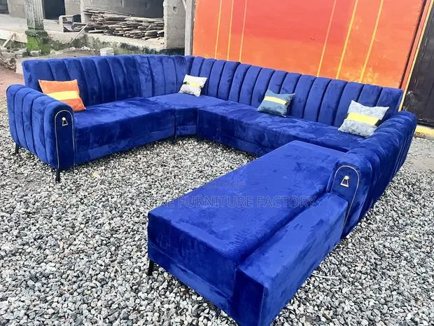 Upholstered Corner Sofa 10 Seater Capacity · Photo 1