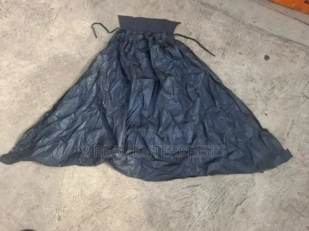 Black High-Collar Halloween Costume Cloak / Cape · Photo 1