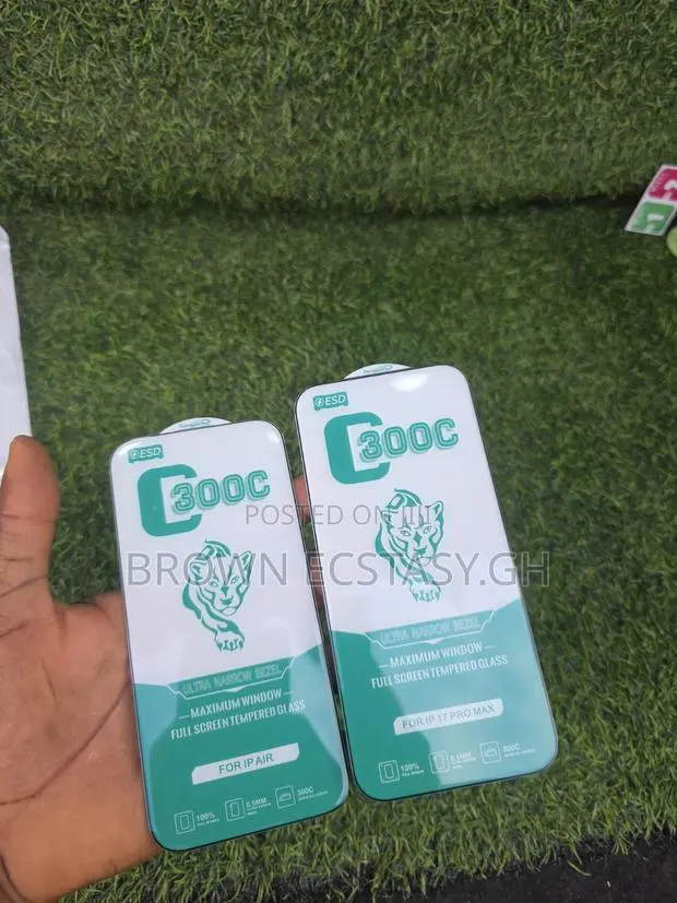 Ultra Thin Bezel Anti-Shatter Screen Protector for All Pro Max Iphones · Photo 1