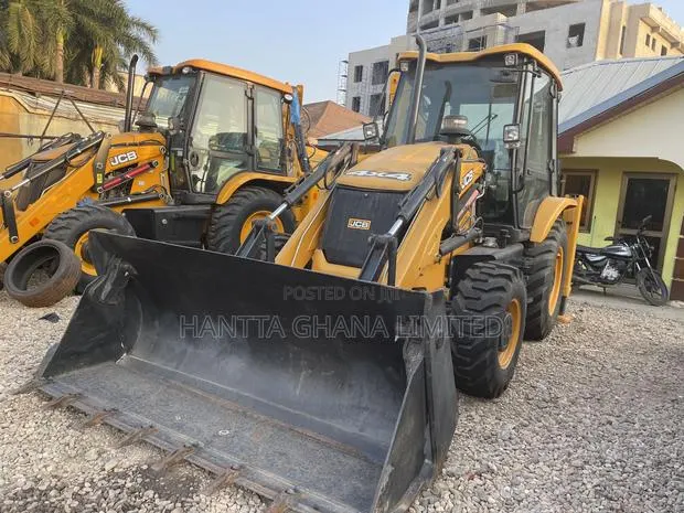 JCB Backhoe Loader for Sale · Photo 1
