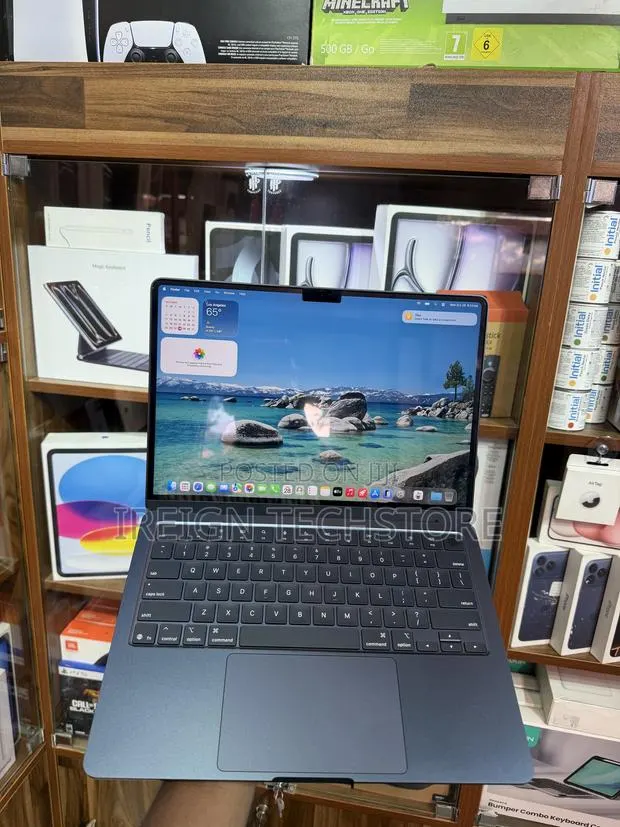 Laptop Apple MacBook Air 2025 M4 16GB Apple M4 SSD 512GB · Photo 1
